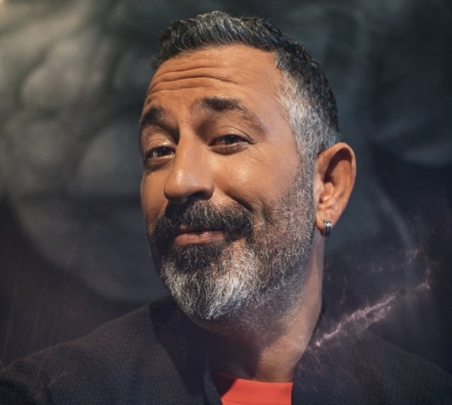 Cem Yılmaz’dan Geleceğin Güçlü Kadınlarına Büyük Destek