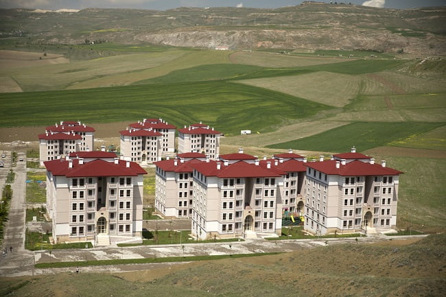 TOKİ Sivas Akıncılar ve Erzincan İliç Kura Canlı Yayın