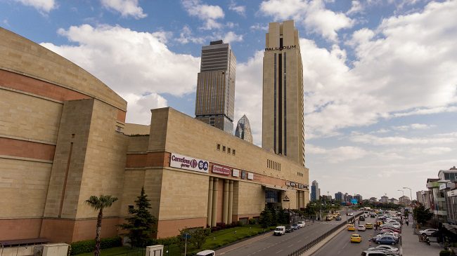 “Pandemiye Rağmen Alışveriş Merkezlerinden Vazgeçmedik”