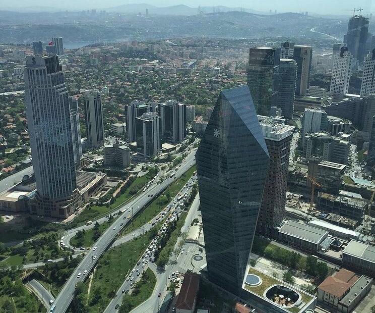 Emlak yatırımcısı rotayı konuttan ofise çevirdi!