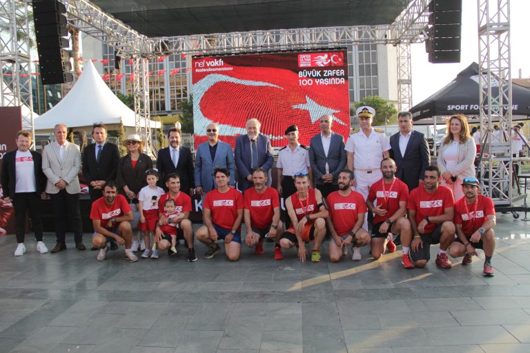 Büyük Taarruz ‘un 100. Yılında Zafer rotasında düzenlenen ilk ultra maraton İzmir’de noktalandı