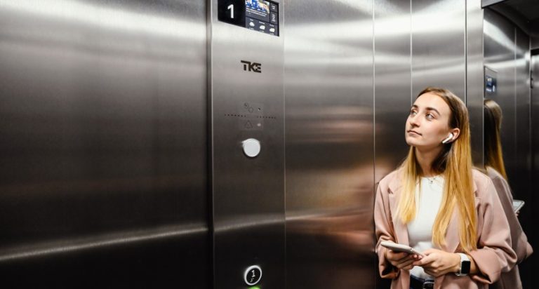 TK Elevator binalarda sürdürülebilirliğin geliştirilmesi adına EOX asansörünü kullanıma sunuyor