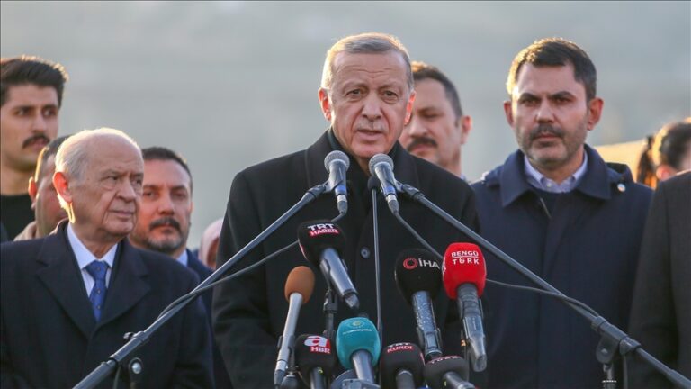 Cumhurbaşkanı Erdoğan’dan deprem konutları ile ilgili önemli açıklama!