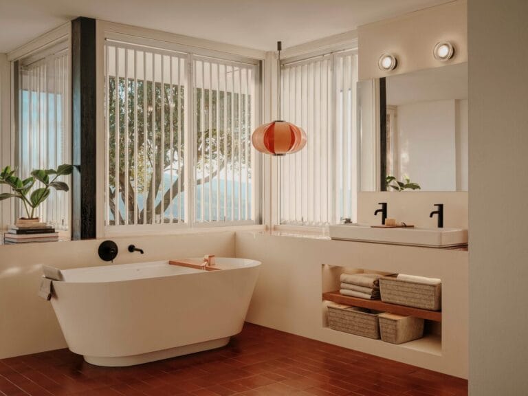 Roca, Andreu Carulla imzalı Tura koleksiyonunu tanıttı